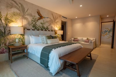 Luxury Villa Photo #40
