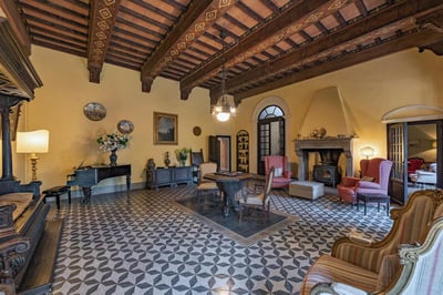 Luxury Villa Photo #14