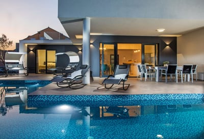 Luxury Villa Photo #6