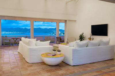 Luxury Villa Photo #16