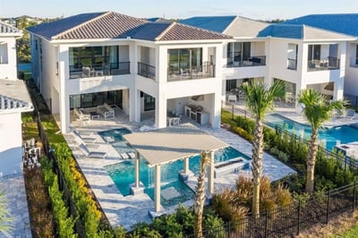Luxury Villa Photo #3