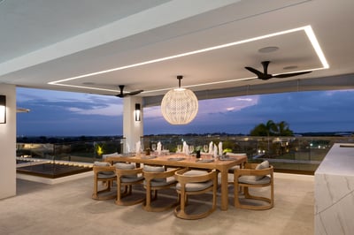 Luxury Villa Photo #8