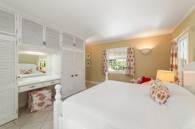 Luxury Villa Photo #29