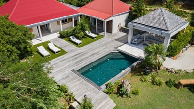 Luxury Villa Photo #2