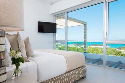 Luxury Villa Photo #14