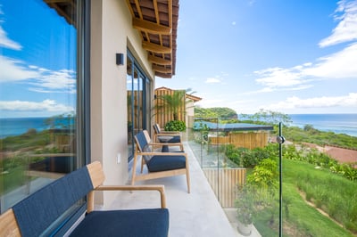 Luxury Villa Photo #39