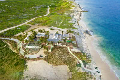 Luxury Villa Photo #21