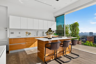 Luxury Villa Photo #21