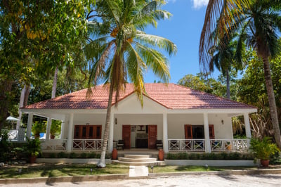 Luxury Villa Photo #10