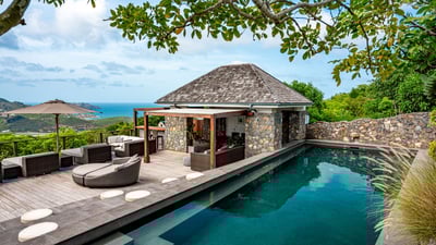 Luxury Villa Photo #4