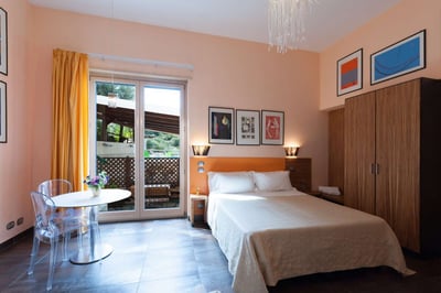 Luxury Villa Photo #29