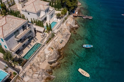 Luxury Villa Photo #71