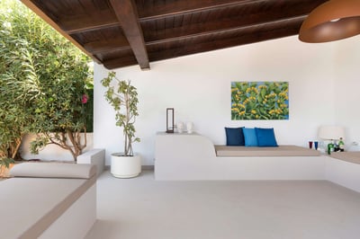 Luxury Villa Photo #13