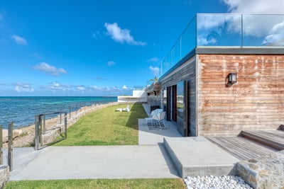 Luxury Villa Photo #43