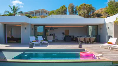 Luxury Villa Photo #4