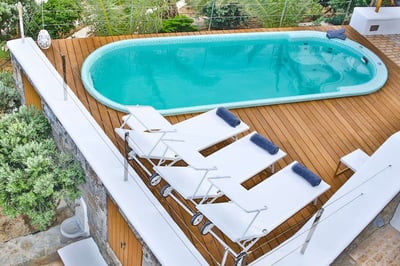 Luxury Villa Photo #2