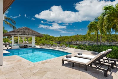 Luxury Villa Photo #6