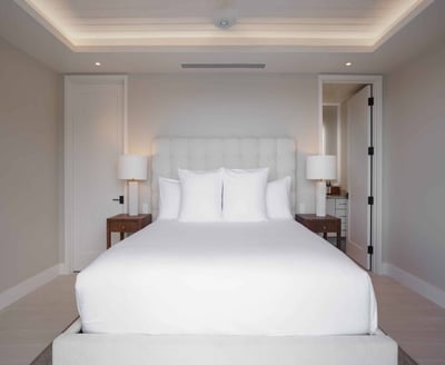 Luxury Villa Photo #22
