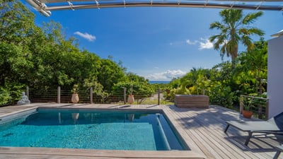 Luxury Villa Photo #4