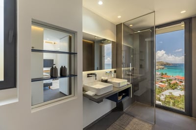 Luxury Villa Photo #19