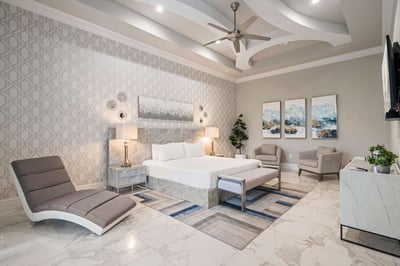 Luxury Villa Photo #31