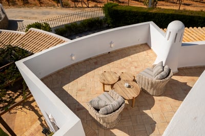 Luxury Villa Photo #7