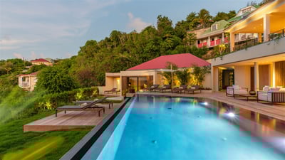 Luxury Villa Photo #7