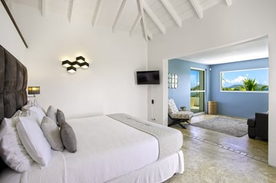 Luxury Villa Photo #16