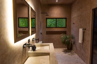Luxury Villa Photo #28