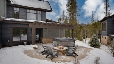 Lower level patio firepit and hot tub