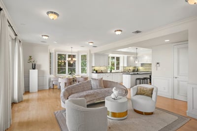 Luxury Villa Photo #25