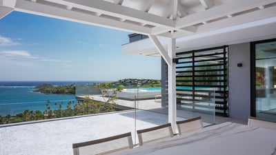 Luxury Villa Photo #16