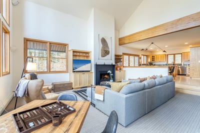Luxury Villa Photo #2