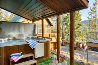 Luxury Villa Photo #3