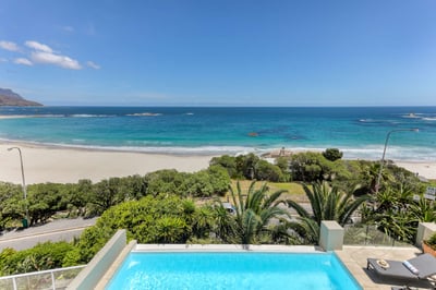 Luxury Villa Photo #3