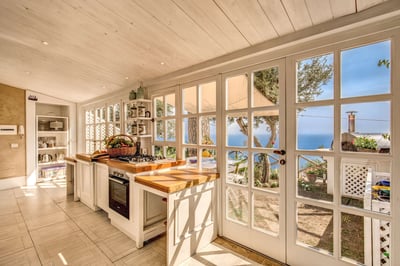 Luxury Villa Photo #16