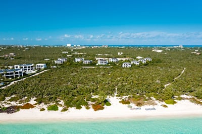 Luxury Villa Photo #30