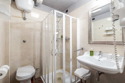Luxury Villa Photo #34