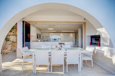 Luxury Villa Photo #10