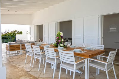 Luxury Villa Photo #7