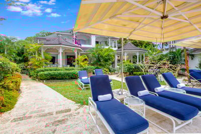 Luxury Villa Photo #17