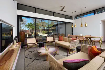 Luxury Villa Photo #13