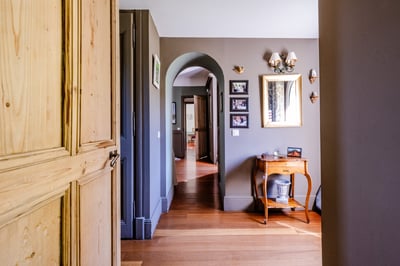 Luxury Villa Photo #22