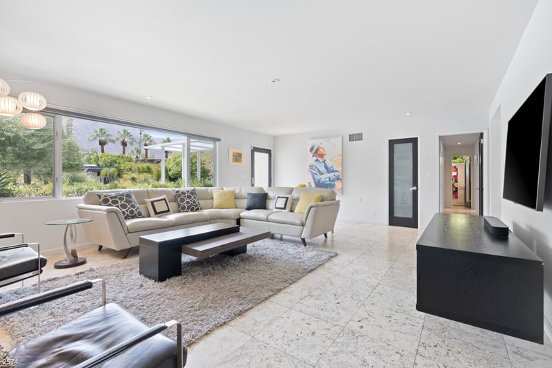 Sunny Lands Vacation Home