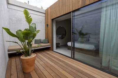 Luxury Villa Photo #12