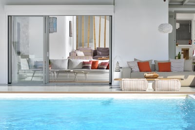 Luxury Villa Photo #6