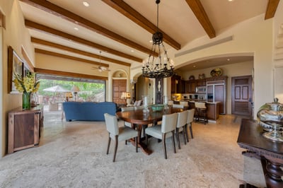 Luxury Villa Photo #23