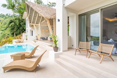 Luxury Villa Photo #8