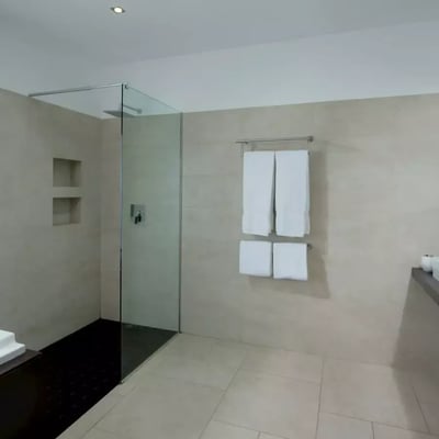 Luxury Villa Photo #10