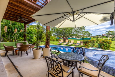 Luxury Villa Photo #12